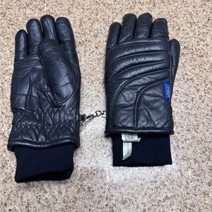 Convoy Women’s Black Quilted Leather  Gloves